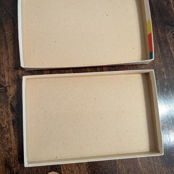 Parasols and Pinafores vintage cardboard box - Picture 6 of 6